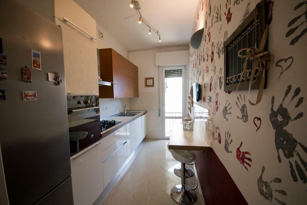 A Casa Di Simone A Viareggio Apartment Luaran gambar
